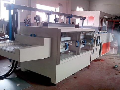 雙面蝕刻機“焊接，無焊點”